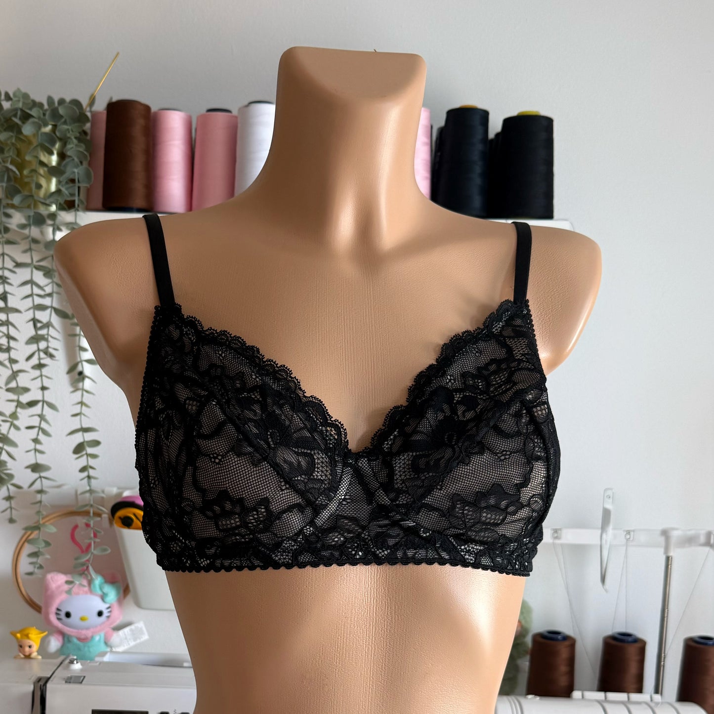 Le soutien-gorge sans-armature : patron + guide
