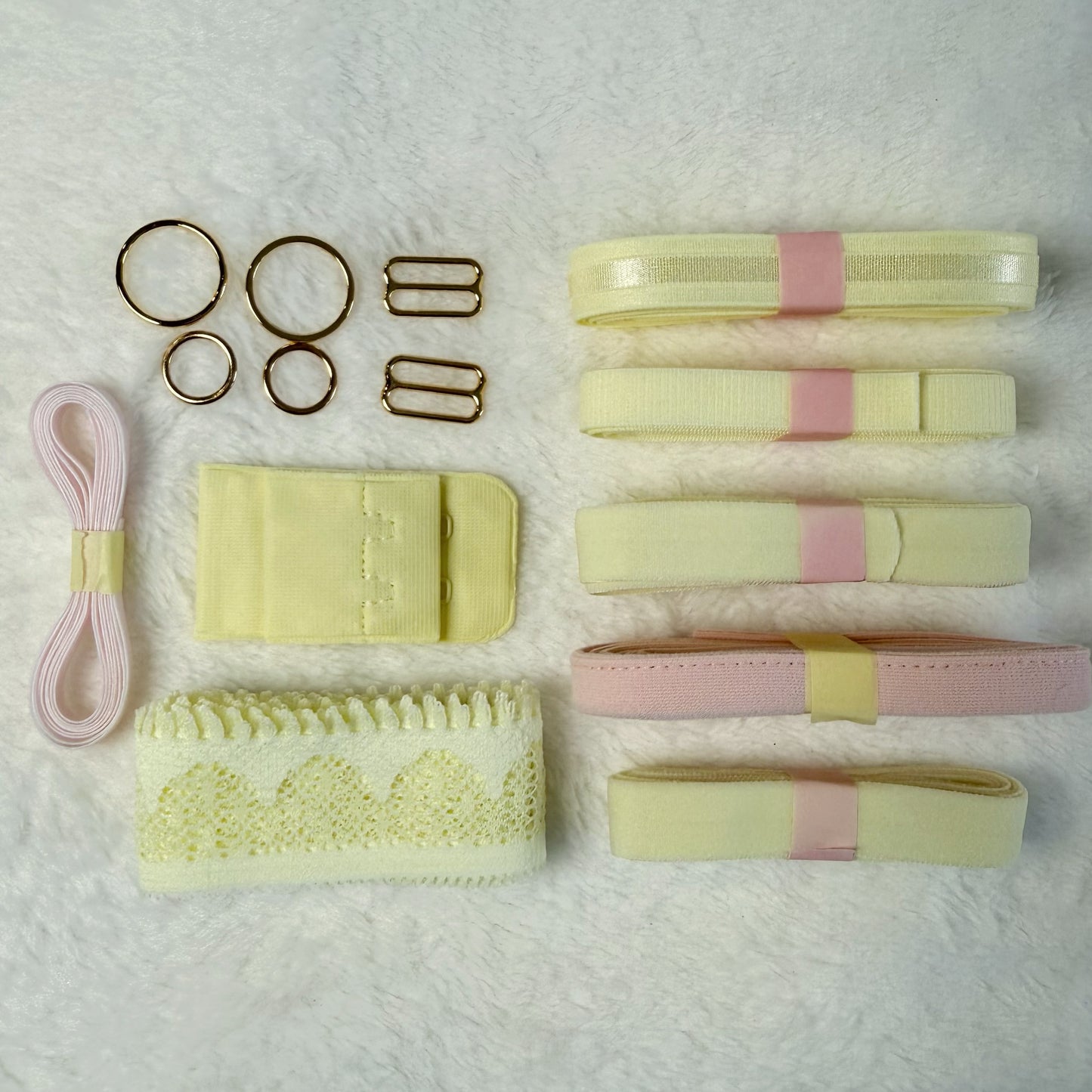 Box lingerie : jaune